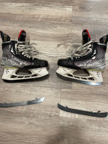 Bauer hyperlite skates