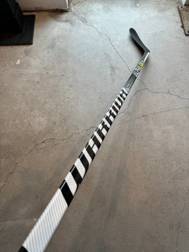 New Senior Warrior Left Hand W28 100 Flex Pro Stock Alpha LX Pro Hockey Stick