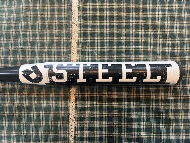 *RARE* 2013 DEMARINI WHITE STEEL SLOWPITCH SOFTBALL BAT WHI13SA 34 in / 28 oz