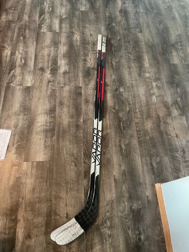 Used Senior Bauer Vapor 3X Left Hand Hockey Stick P28