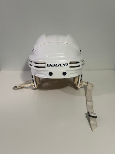 Bauer 4500 Medium White Hockey Helmet