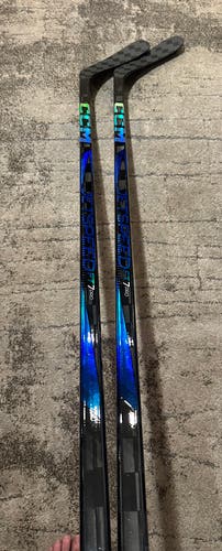 New! 2 Pack! 2 x 75 Flex P29 Right Hand JetSpeed FT7 Pro “Blue” Hockey Sticks