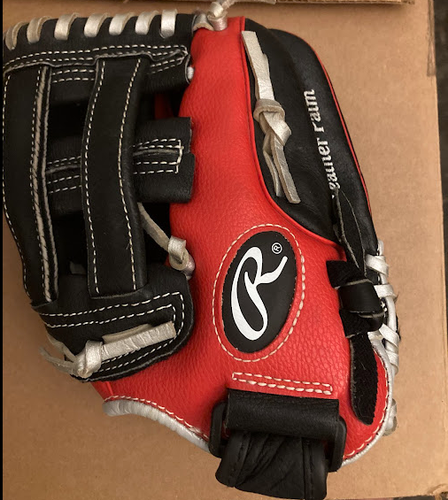 Used Right Hand Throw Rawlings Rawlings Playmaker Series WPM105BSS Baseball Glove 10.5"