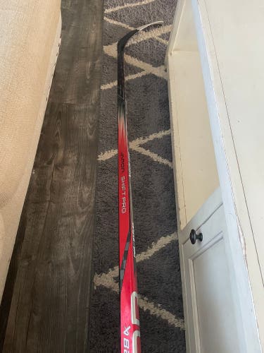 Used Senior Bauer Left Hand P28 Vapor X:Shift Pro Hockey Stick