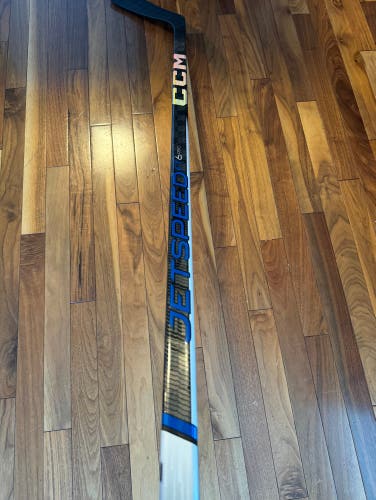 New Senior CCM Left Hand P28 Pro Stock Jetspeed FT6 Pro Hockey Stick