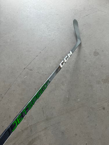 NHL New Senior CCM Left Hand P28 85 Flex Pro Stock Jetspeed FT6 Pro Hockey Stick