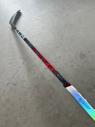 New Senior CCM Left Hand P28 85 Flex Pro Stock Jetspeed FT6 Pro Hockey Stick