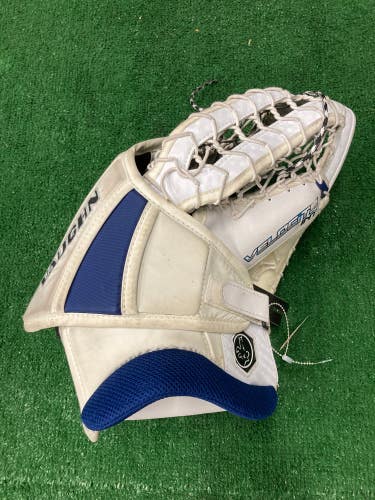 White Used Intermediate Vaughn Velocity V9 Regular Goalie Glove