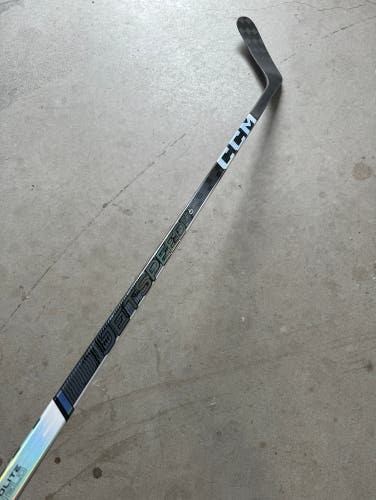 NHL New Senior CCM Left Hand P92M 100 Flex Pro Stock Jetspeed FT6 Pro Hockey Stick