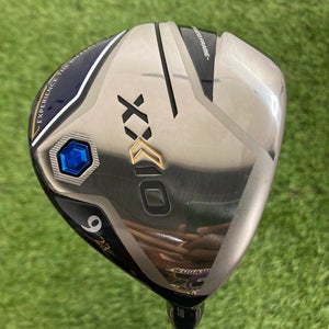 Used Men's XXIO 12 Fairway Wood Right Handed Regular Flex 9 Wood