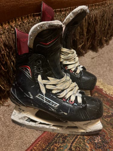 Used Intermediate Bauer Extra Wide Width   6 Vapor X Shift Pro Hockey Skates