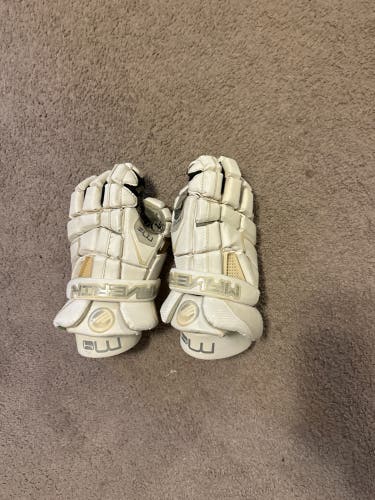 Maverik M4 Lacrosse Gloves
