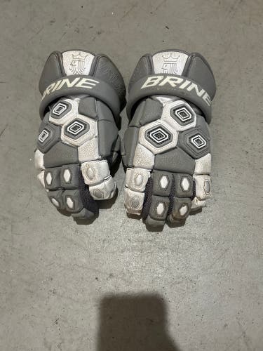 Brine gloves lacrosse