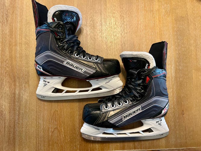Used Bauer Vapor x700 ice hockey skates
