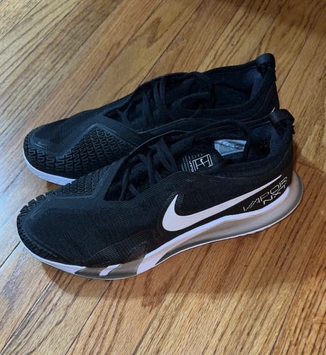 Men’s Size 9 Nike React Vapor NXT Tennis Shoes
