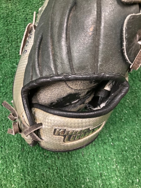 Used Nike Chaos Max Right Hand Throw Baseball Glove 11"