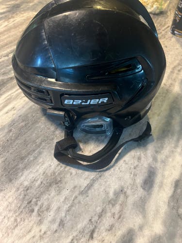 Black Bauer hockey Helmet