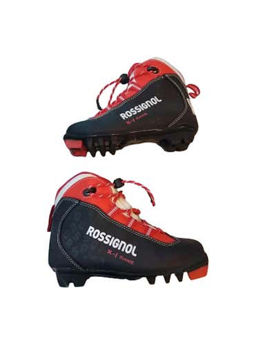 Used Alpina Jr-01.5 Boys' Cross Country Ski Boots