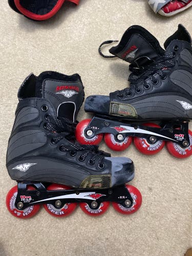 Mission Youth inline skates size 3