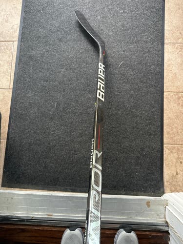 Used Senior Bauer Left Hand P88 Vapor Hyperlite Hockey Stick