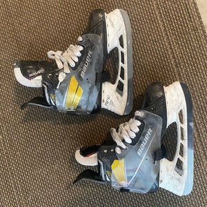 Bauer Ultra Sonic skates