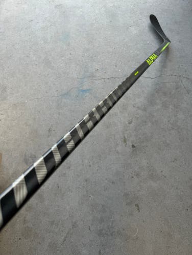 New Senior Warrior Left Hand W28 95 Flex Pro Stock Alpha Lx 20 Hockey Stick