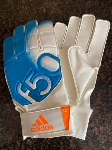 New Adidas F50 soccer goalkeeper gloves Size 7