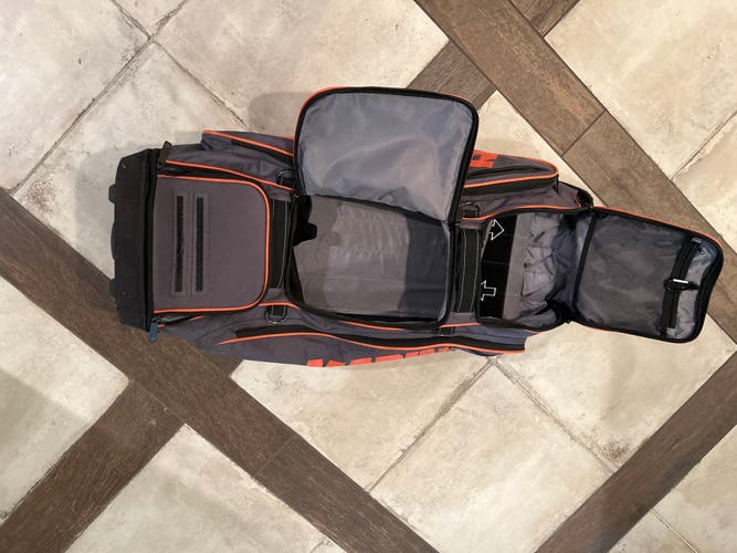 Used DeMarini Catcher's Bag