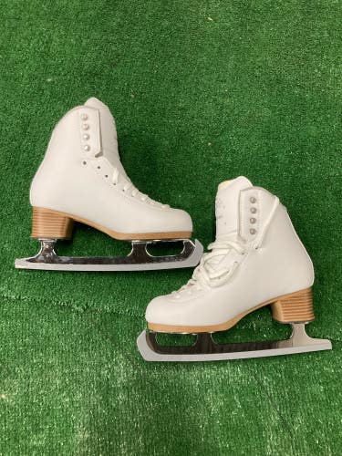 White New Jackson Ultima Elle Figure Skates Adult 5