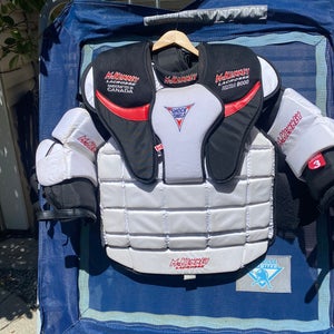 McKenney Ultra 800 Lacross chest protector