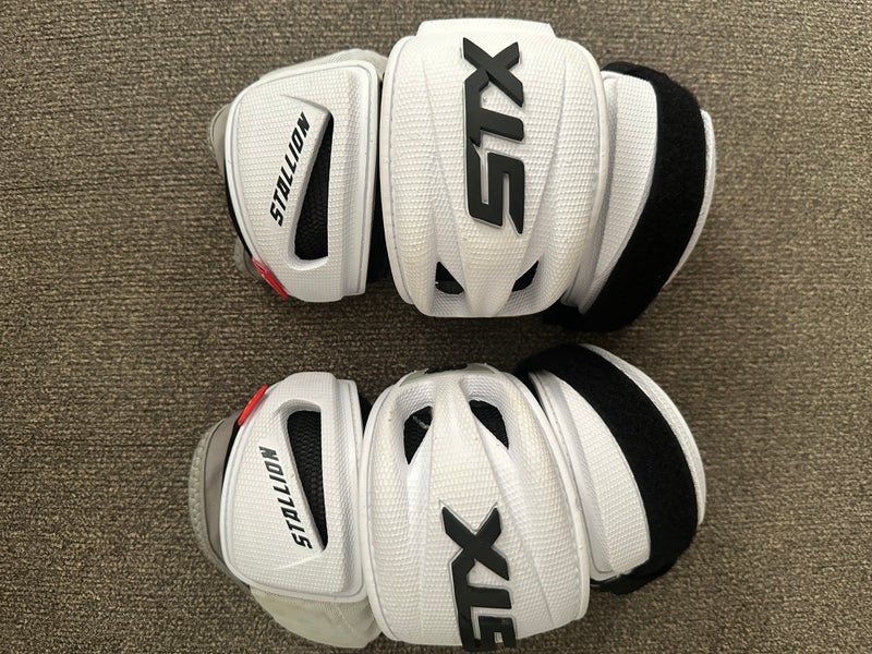 Used Adult STX Stallion 900 Arm Pads White