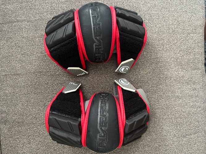 Used Adult Maverik Max Arm Pads