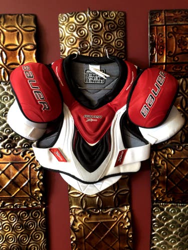Used Large Junior Bauer Vapor X800 Shoulder Pads