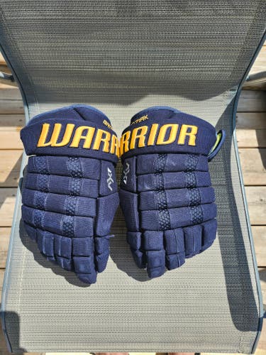 Blues Warrior AX1 Pro Gloves 14" Pro Stock