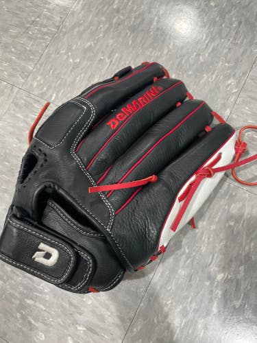 Black Used Adult DeMarini Insane Left Hand Throw Catcher's Baseball Glove 14"