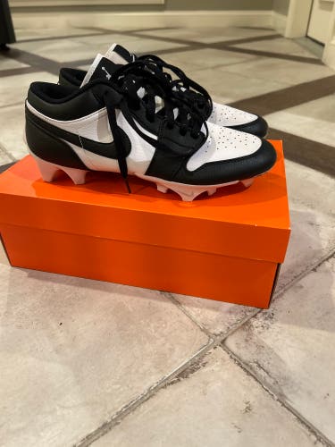 Used Men's Low Top Molded Cleats Vapor edge Pro 360 2