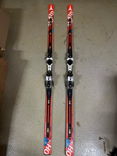 Used Atomic 215 cm Racing Redster FIS DH Skis With Bindings Max Din 18
