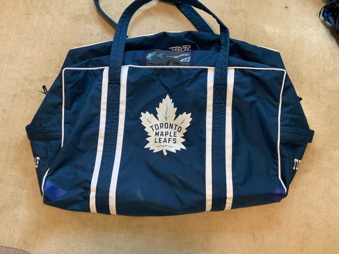 Toronto Maple Leafs Team Issued Bag