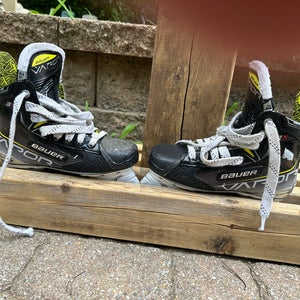 Bauer Vapor skates