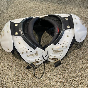 Schutt DS Flex 2.0 Shoulder Pads | Youth Medium
