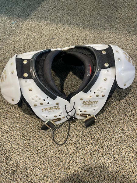 Schutt DS Flex 2.0 Shoulder Pads | Youth Medium