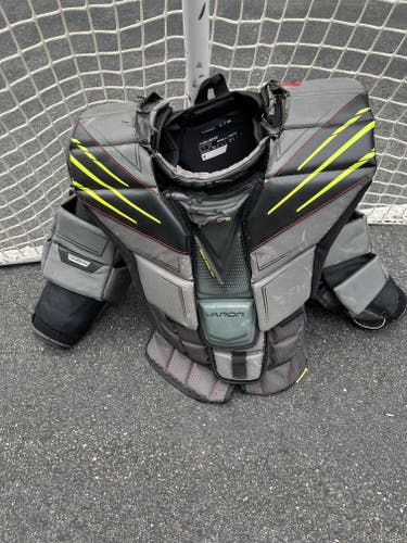 Used Senior Small Bauer Hyperlite Goalie Chest Protector