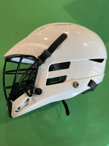 White Used Youth Cascade CS Youth Helmet