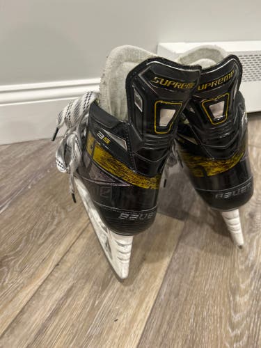 Used Bauer Extra Wide Width Size 6.5 Supreme 3S Hockey Skates