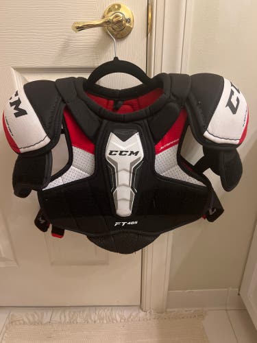 Used Jr Medium CCM Jetspeed FT485 Shoulder Pads