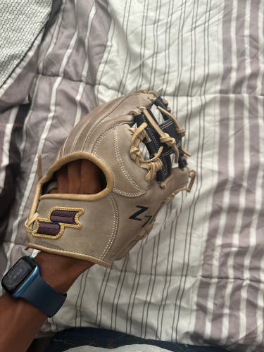 Baseball SSK Infield Glove