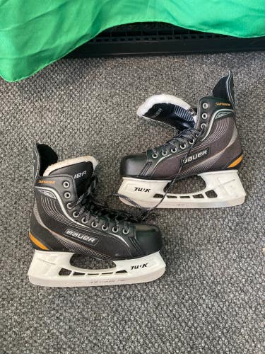 Used Intermediate Bauer Supreme One20 Hockey Skates Regular Width 6