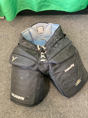 Black Used Senior Small Vaughn v6 2000 pro Hockey Goalie Pants