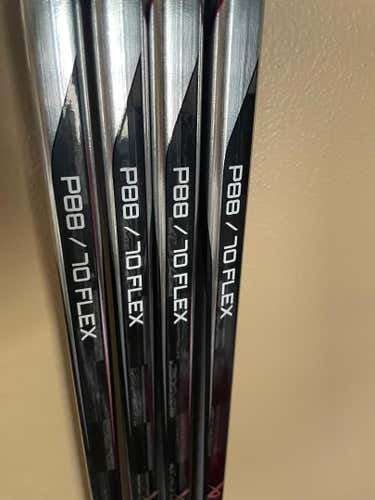 Bundle of 2 New Senior Bauer Vapor Hyperlite 2 Left Hand Hockey Stick P88