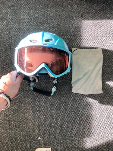 Blue Used Women's Smith R.E.D. Rey’s Snowboard Goggles and Helmet Combo